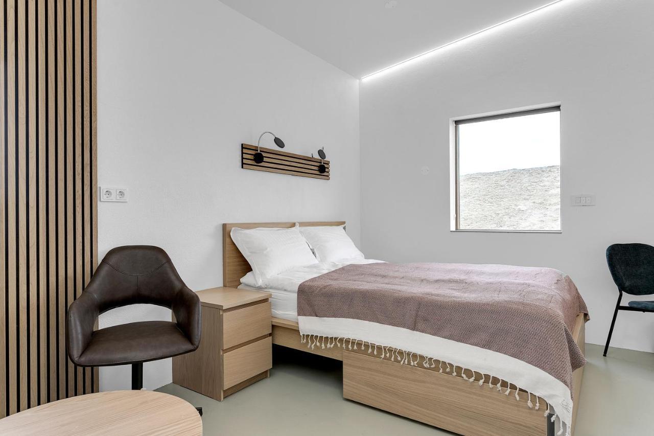 Klettar - The Old Hatchery Iceland Apartment *