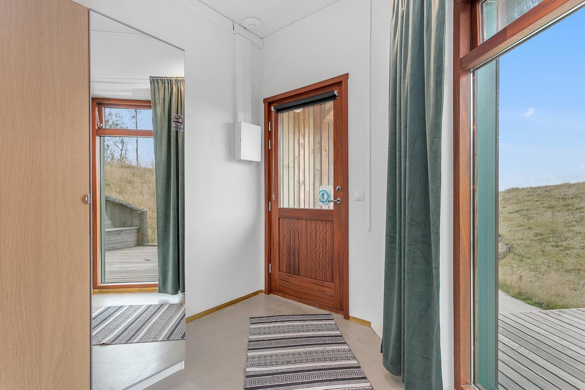 Klettar - The Old Hatchery Iceland Apartment